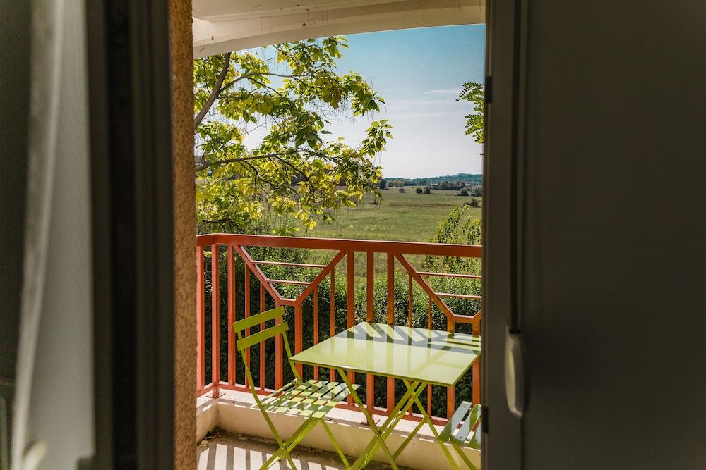 Garden & Aix En Provence - Puyricard Appart hôtel Aix-en-Provence