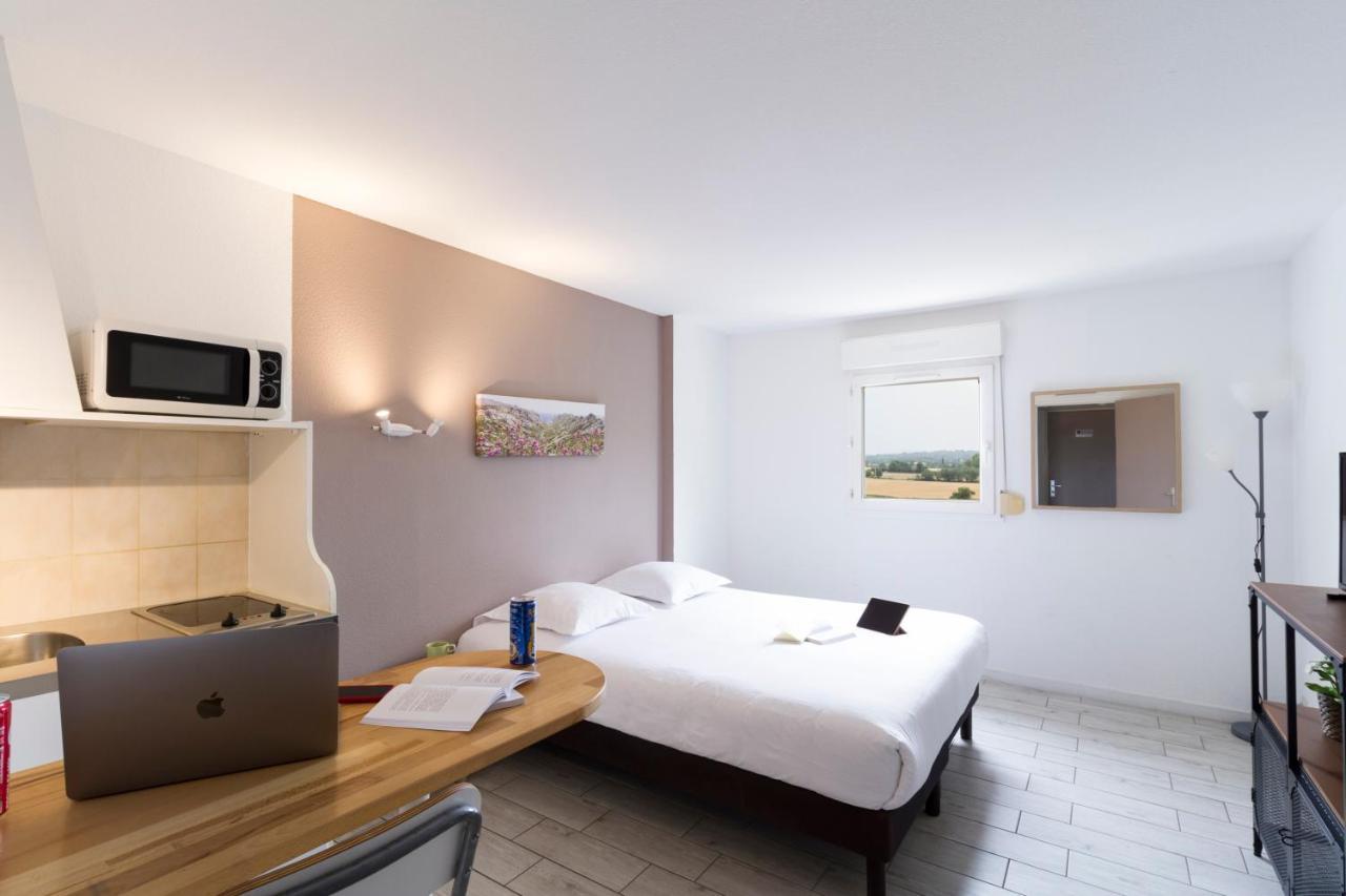 Garden & Aix En Provence - Puyricard 3*